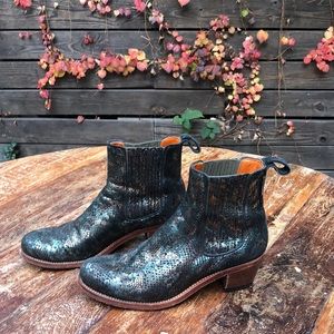 Penelope Chilvers Salva Metallic Chelsea Boot Size 38